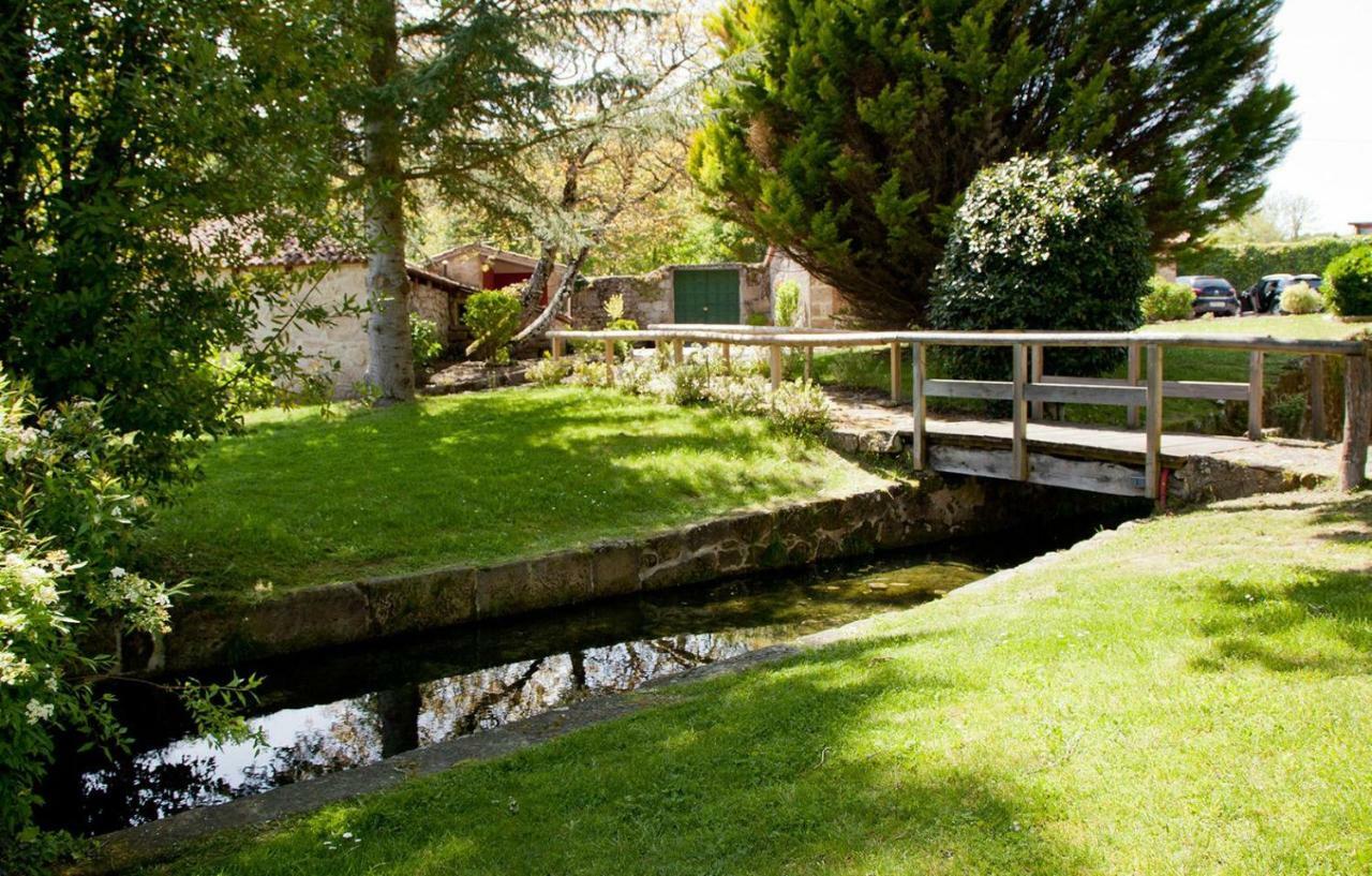 منزل الضيف ثيلانوفا  في Jardines Pazo A Fabrica المظهر الخارجي الصورة