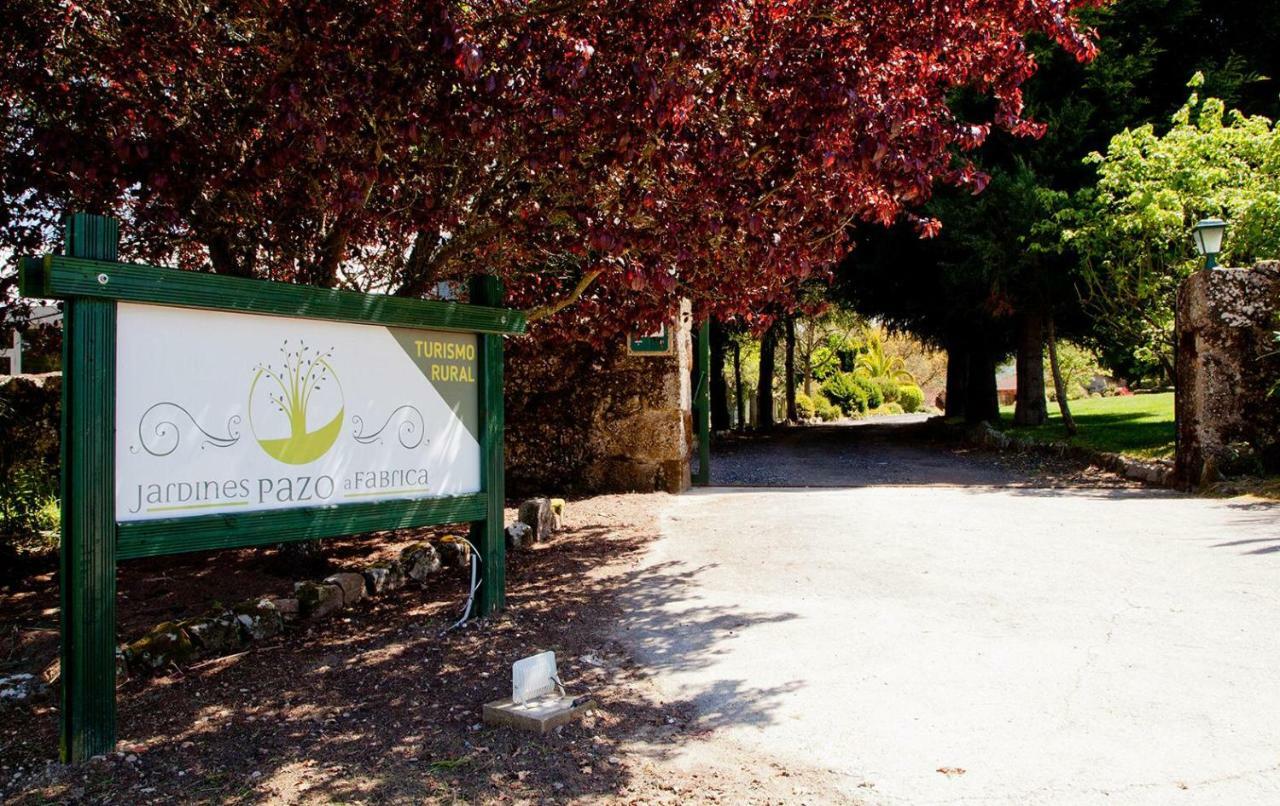 منزل الضيف ثيلانوفا  في Jardines Pazo A Fabrica المظهر الخارجي الصورة