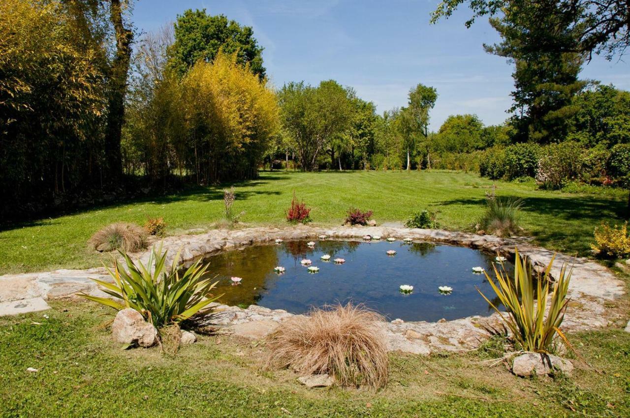 منزل الضيف ثيلانوفا  في Jardines Pazo A Fabrica المظهر الخارجي الصورة
