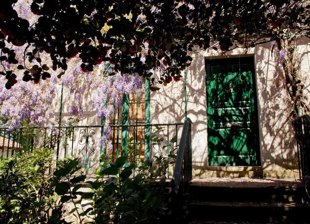 منزل الضيف ثيلانوفا  في Jardines Pazo A Fabrica المظهر الخارجي الصورة