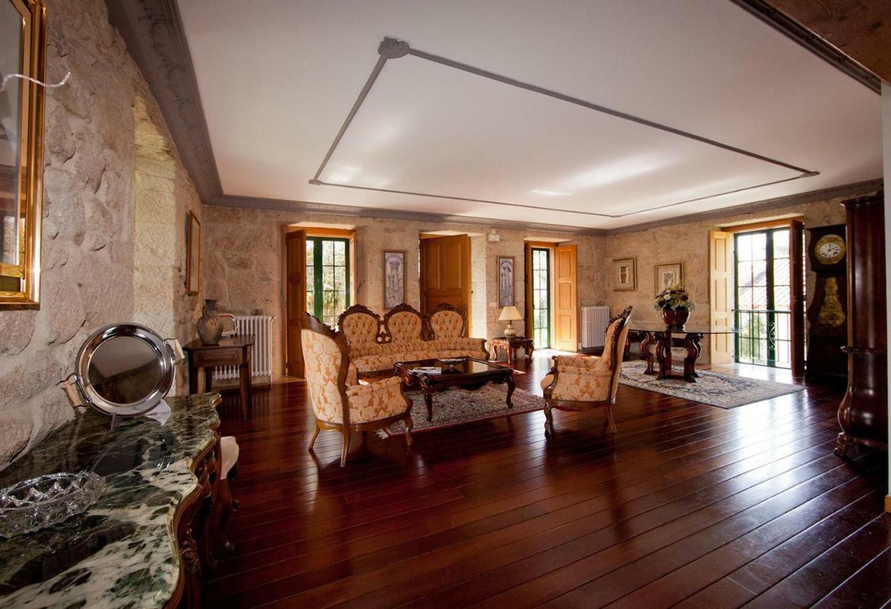 منزل الضيف ثيلانوفا  في Jardines Pazo A Fabrica المظهر الخارجي الصورة