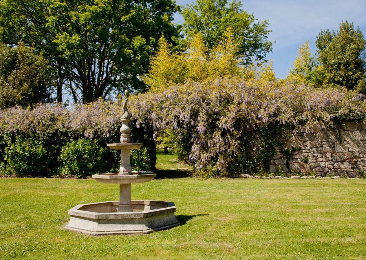 منزل الضيف ثيلانوفا  في Jardines Pazo A Fabrica المظهر الخارجي الصورة