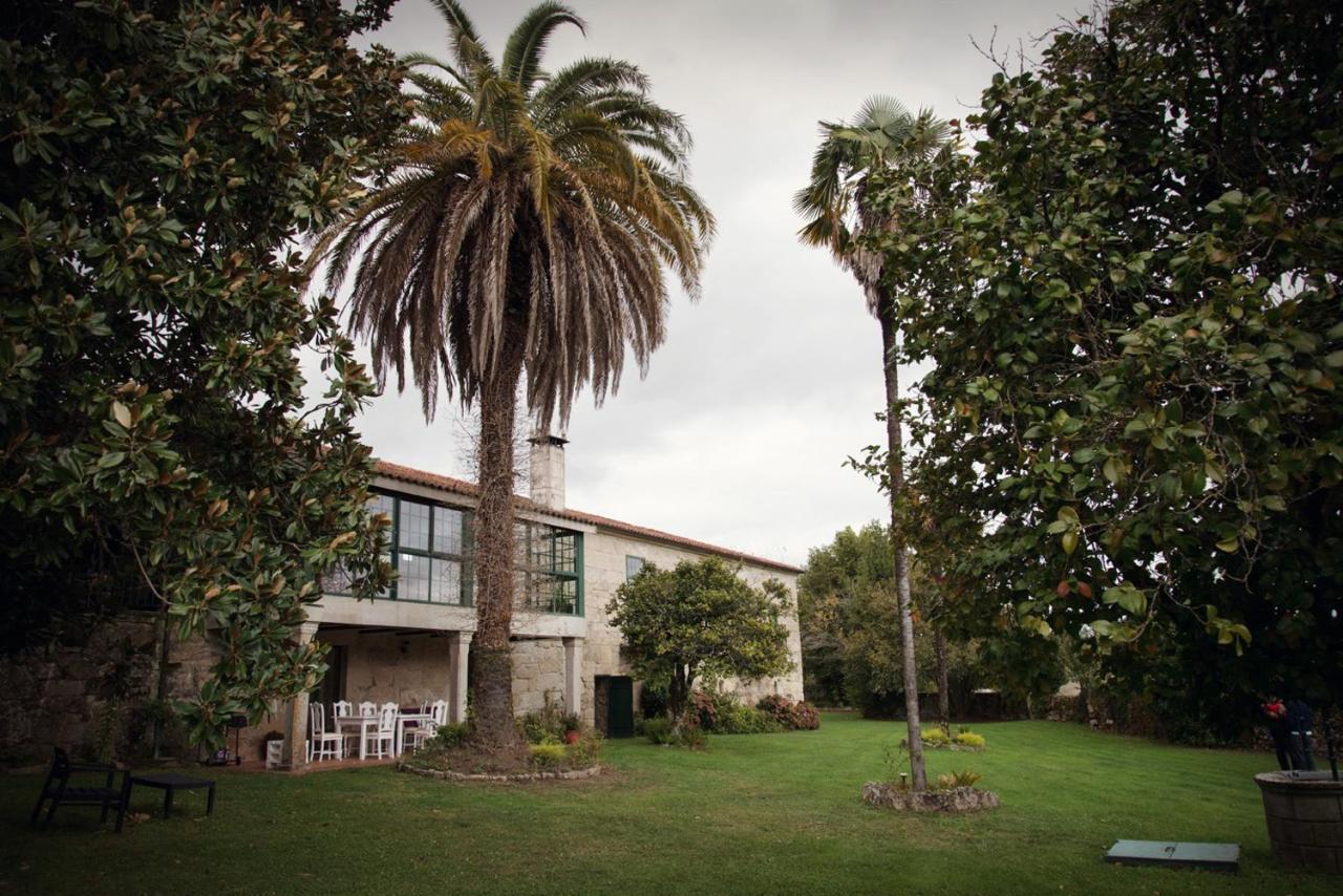 منزل الضيف ثيلانوفا  في Jardines Pazo A Fabrica المظهر الخارجي الصورة